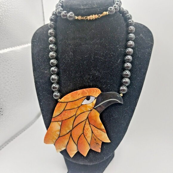 VTG Lee Sands * EAGLE* Black Stone And Mother Of Pearl Eyes Necklace - Picture 5 of 6